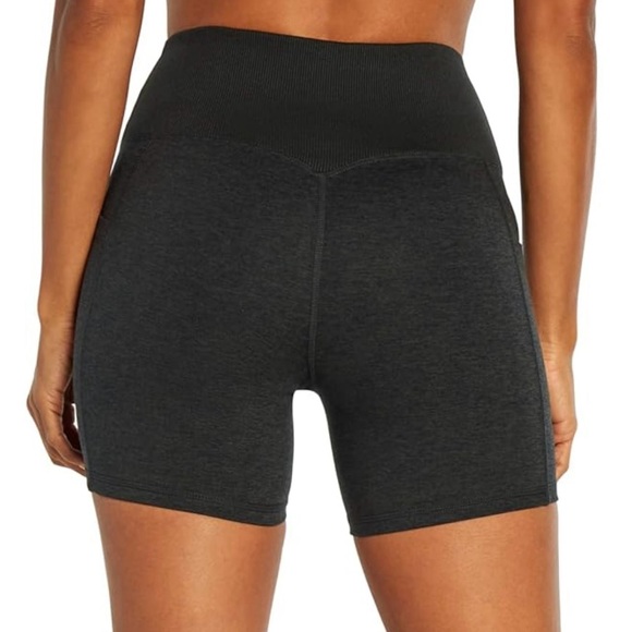 NWT Zobha Women's 2 Pack Bailey High Rise Pocket Bike Short - Picture 7 of 10